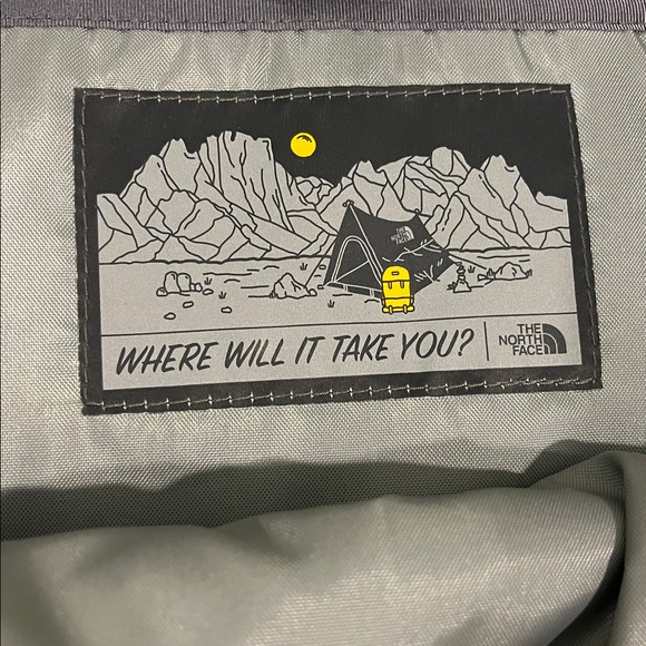 The North Face Women's Jester Backpack - Picture 11 of 12